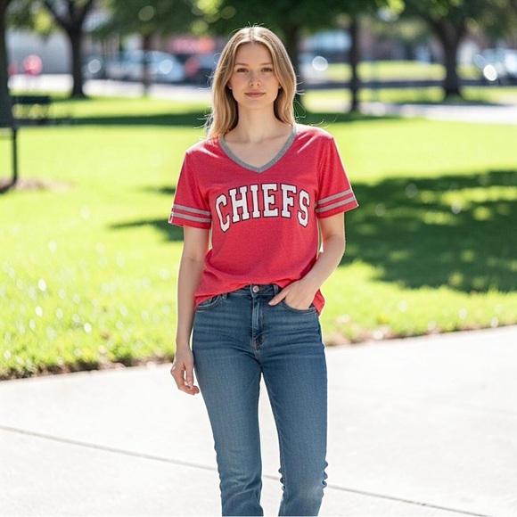 Unsure Tops - Kansas City Chiefs Women's Red V-Neck Football Jersey Tee - Size Small